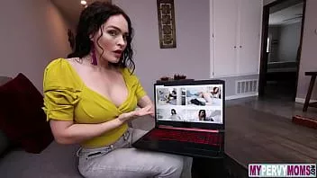Jouer Krissy Lynn donne la dernière chance d'avouer