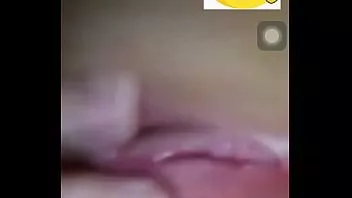 Play V yêu bm p show hàng qua zalo (wife show through video call)