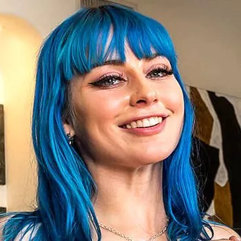 قناة Jewelz Blu