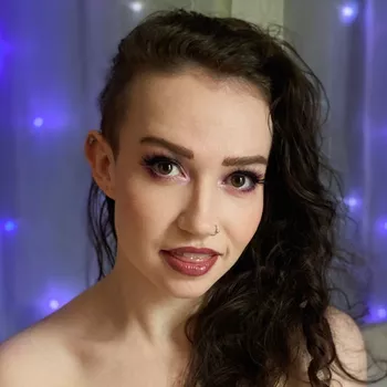 Pornostar Hazel Paige